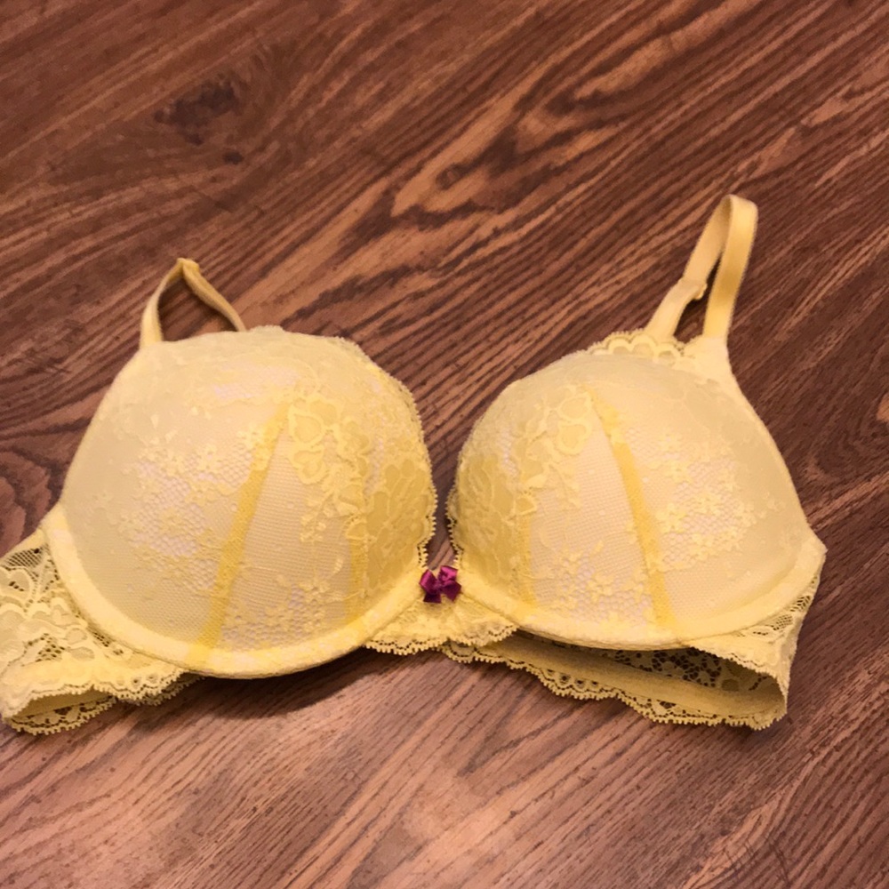 Victoria’s Secret Bra